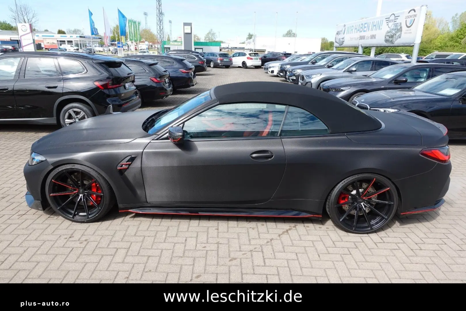 BMW M4 Cabrio xDrive Competition Foliert