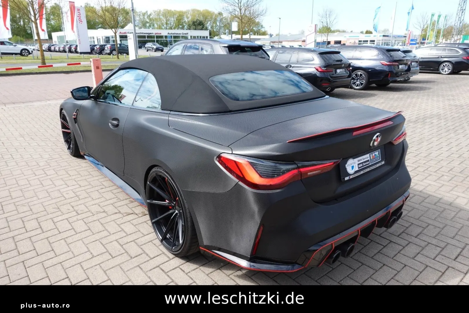 BMW M4 Cabrio xDrive Competition Foliert