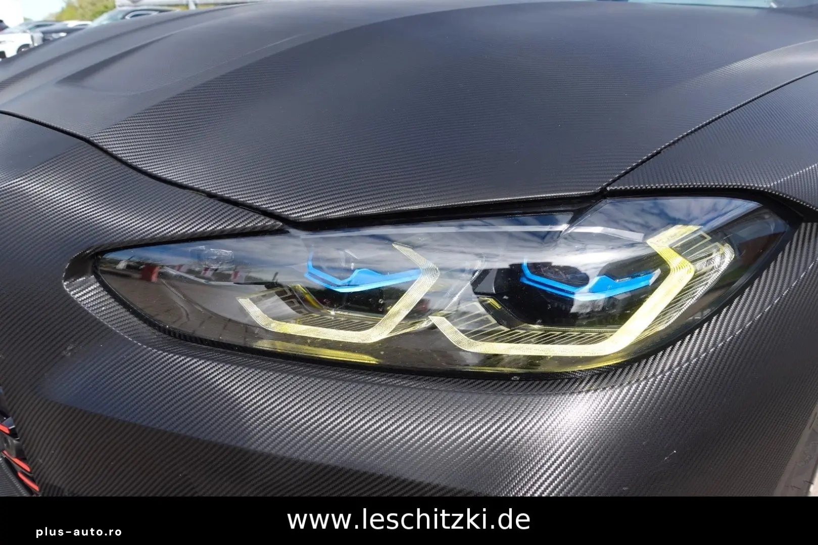 BMW M4 Cabrio xDrive Competition Foliert