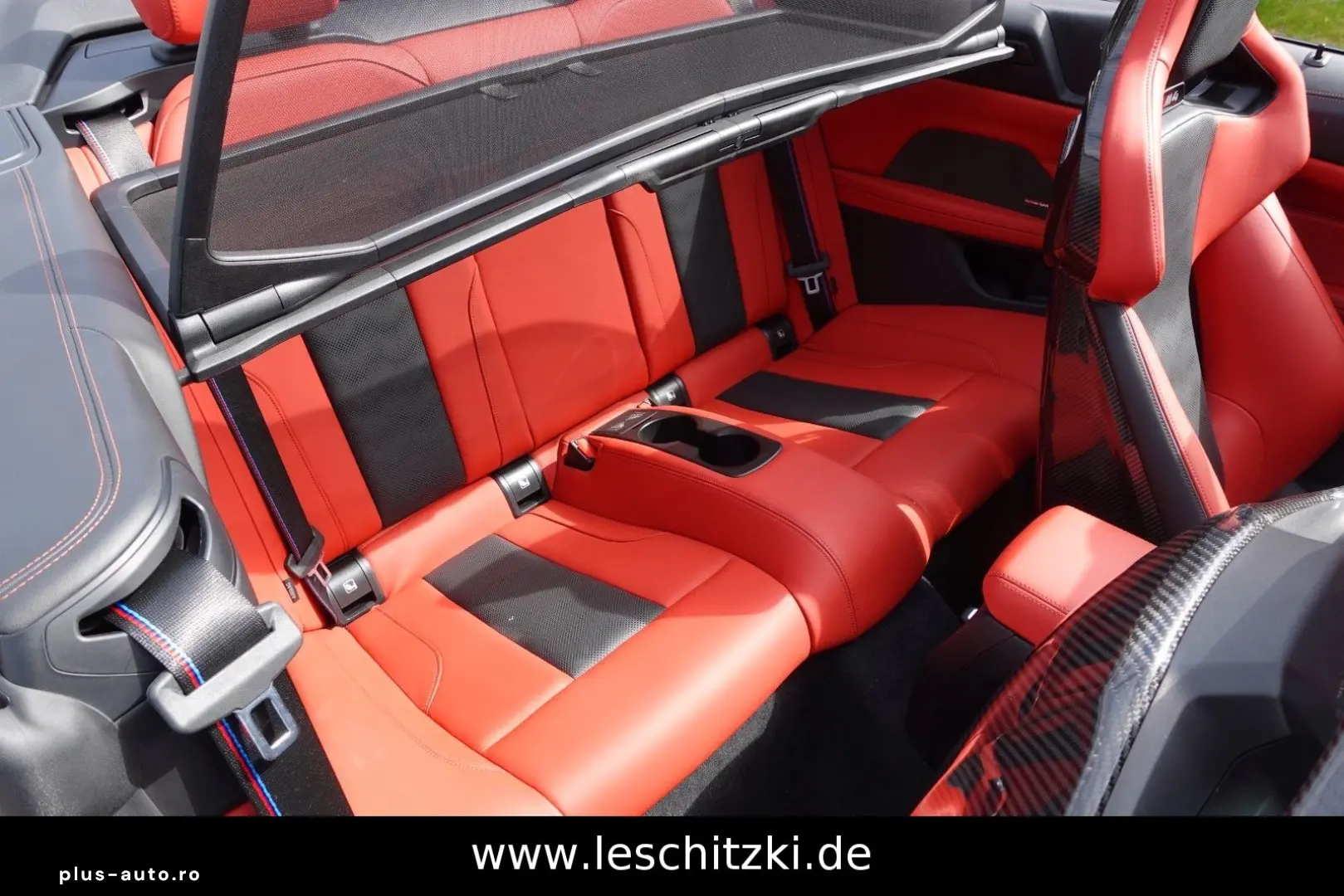 BMW M4 Cabrio xDrive Competition Foliert