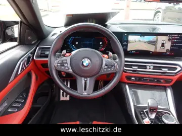 BMW M4 Cabrio xDrive Competition Foliert