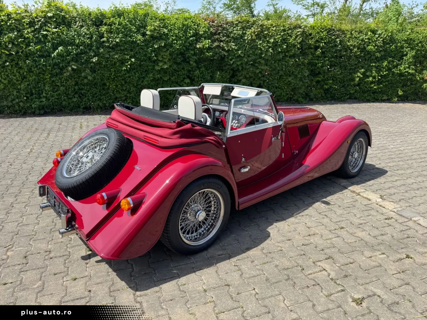 MORGAN Plus 4 - Automatik EZ 2025