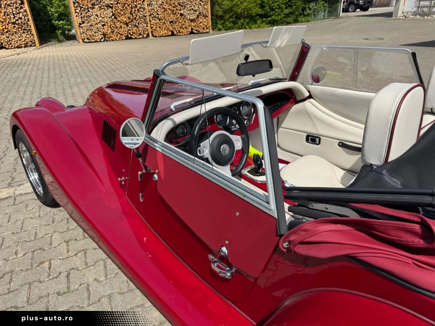 MORGAN Plus 4 - Automatik EZ 2025