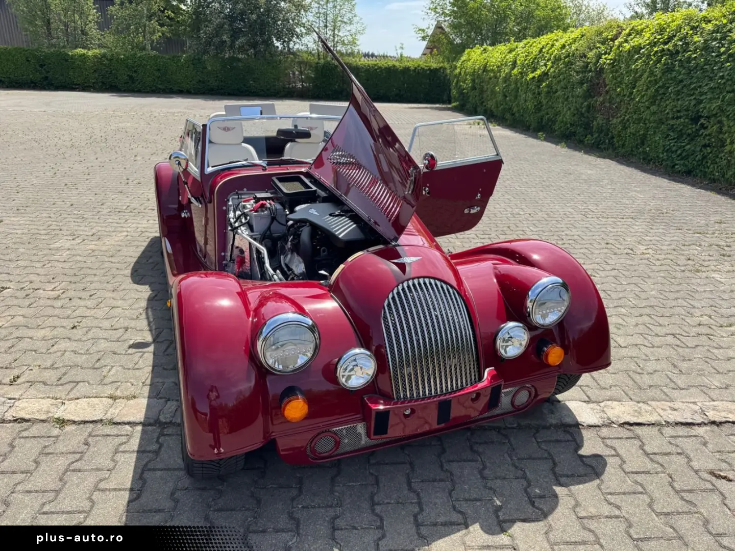 MORGAN Plus 4 - Automatik EZ 2025