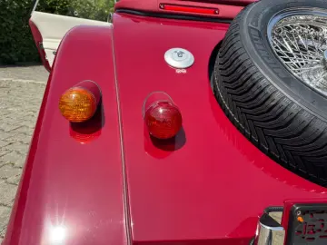 MORGAN Plus 4 - Automatik EZ 2025