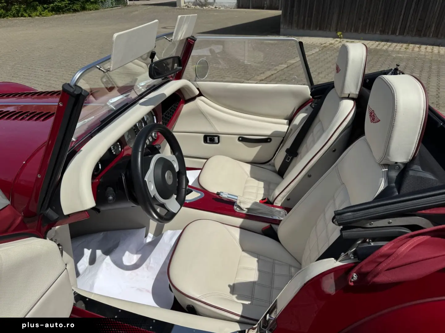 MORGAN Plus 4 - Automatik EZ 2025
