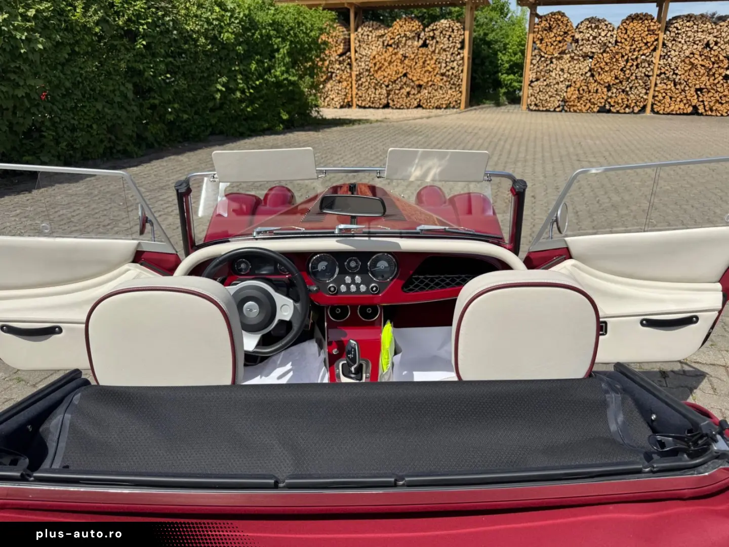 MORGAN Plus 4 - Automatik EZ 2025