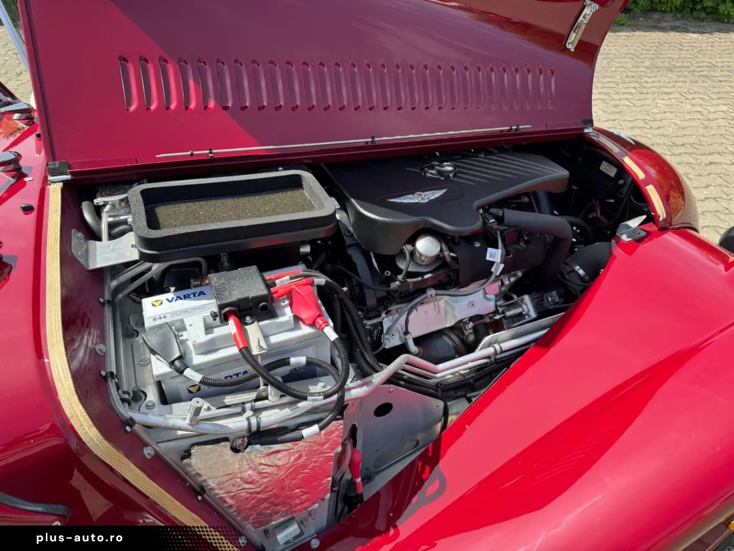 MORGAN Plus 4 - Automatik EZ 2025