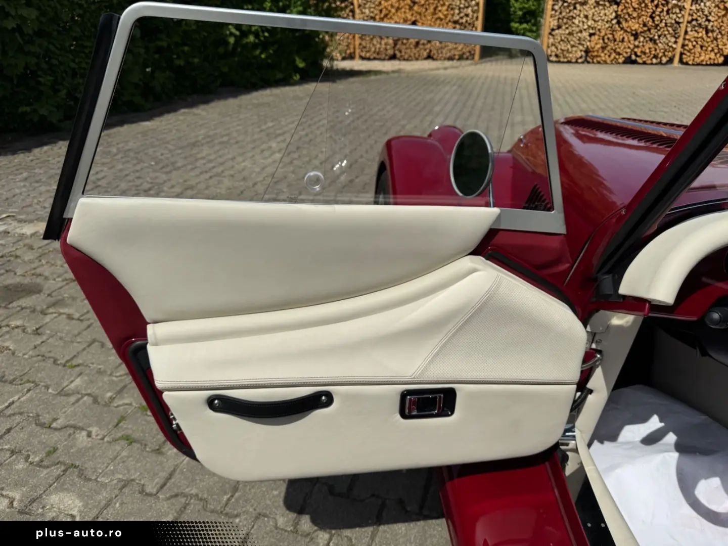 MORGAN Plus 4 - Automatik EZ 2025