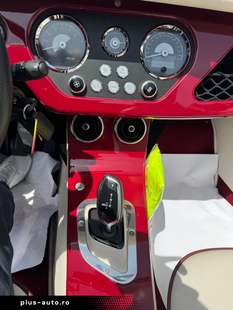 MORGAN Plus 4 - Automatik EZ 2025