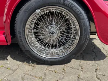 MORGAN Plus 4 - Automatik EZ 2025