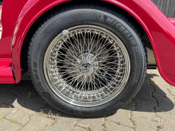 MORGAN Plus 4 - Automatik EZ 2025