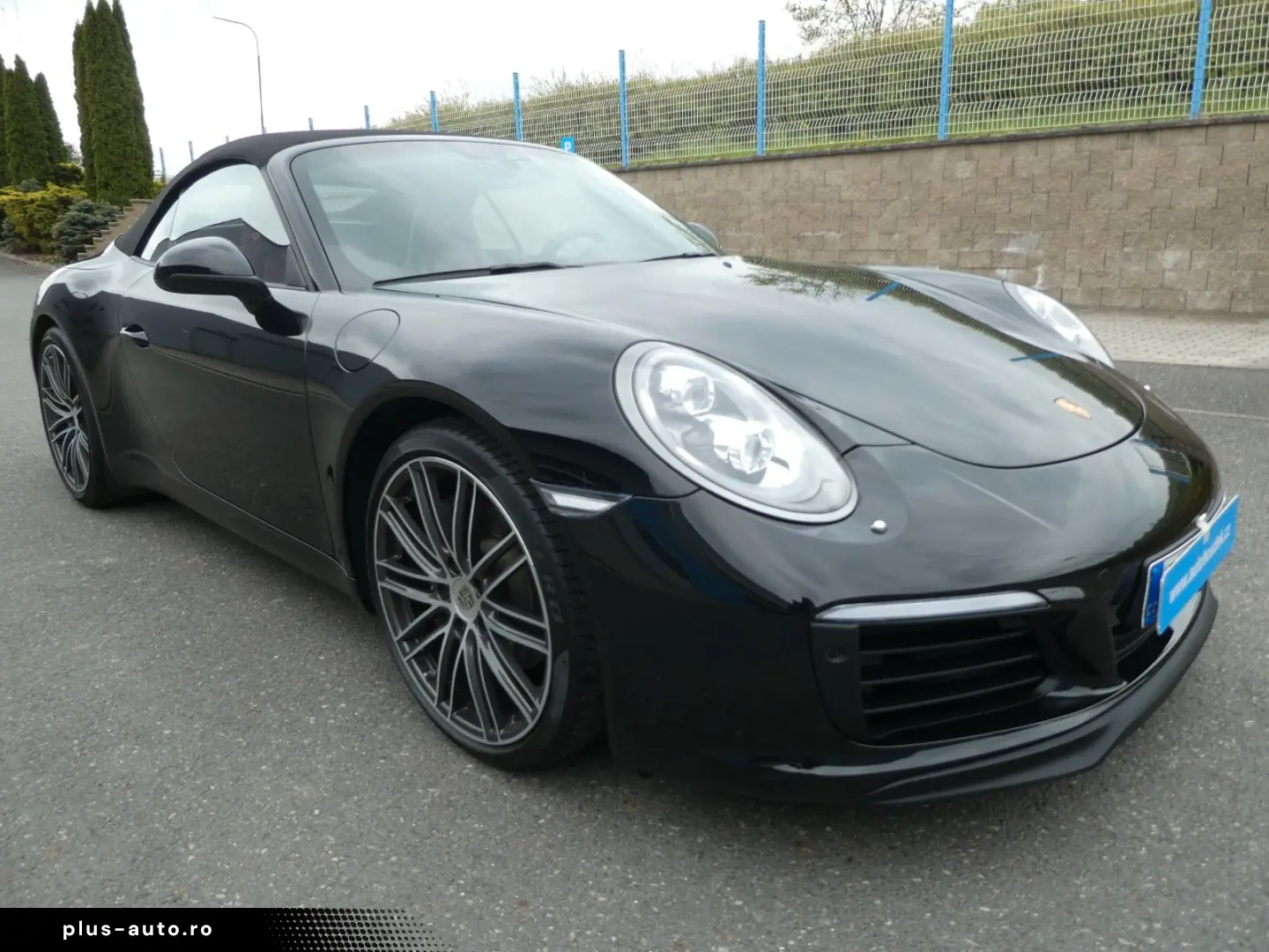 PORSCHE 911 Carrera Cabriolet