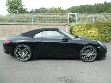 PORSCHE 911 Carrera Cabriolet
