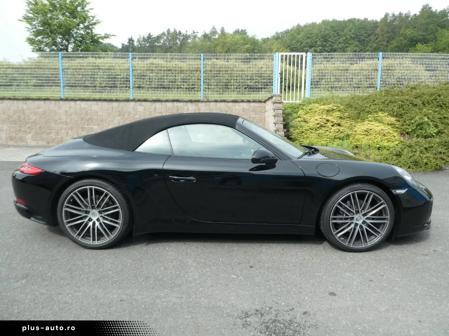 PORSCHE 911 Carrera Cabriolet