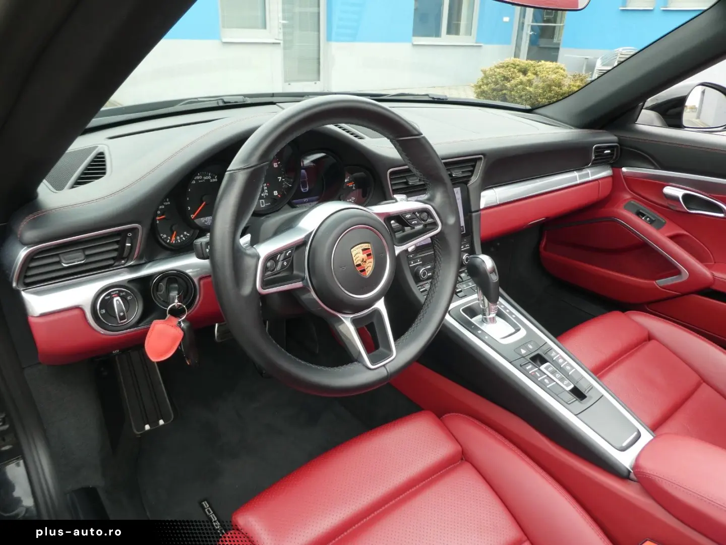 PORSCHE 911 Carrera Cabriolet