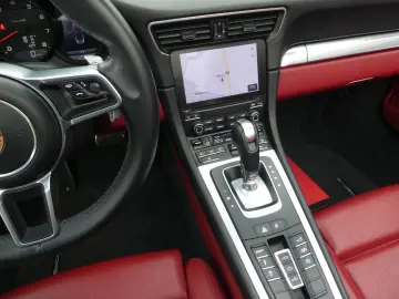 PORSCHE 911 Carrera Cabriolet