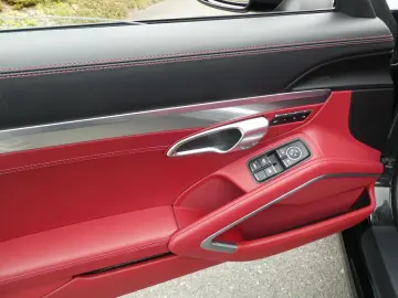 PORSCHE 911 Carrera Cabriolet