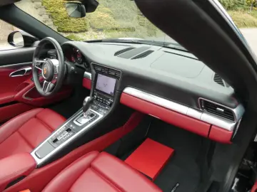 PORSCHE 911 Carrera Cabriolet