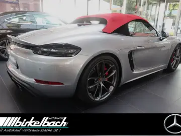 PORSCHE 718 Boxster Spyder GT silber Bose 3500KM 1.Hd