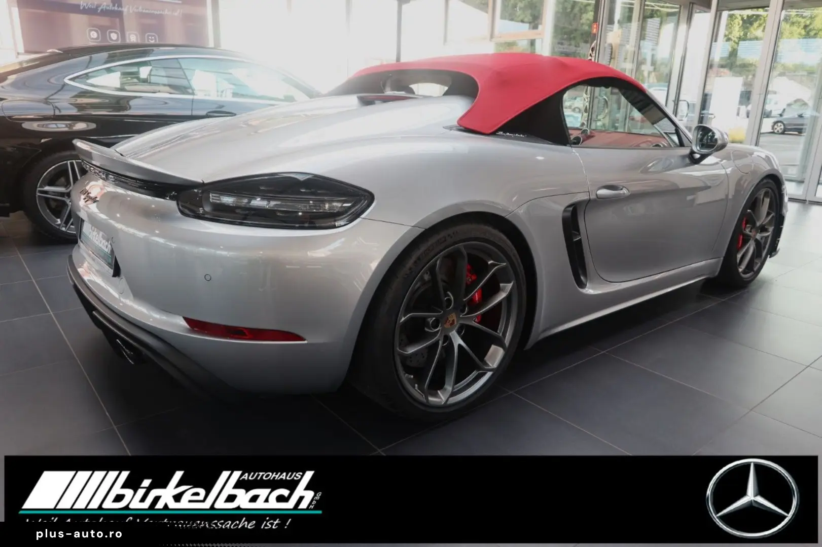 PORSCHE 718 Boxster Spyder GT silber Bose 3500KM 1.Hd