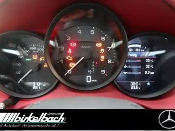 PORSCHE 718 Boxster Spyder GT silber Bose 3500KM 1.Hd