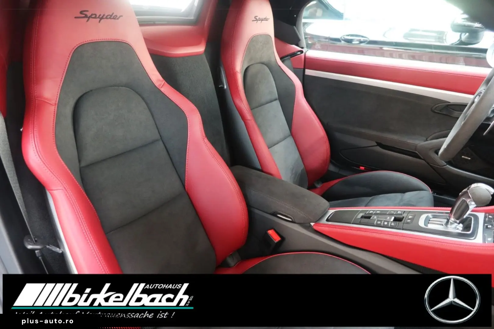 PORSCHE 718 Boxster Spyder GT silber Bose 3500KM 1.Hd