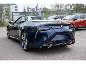 LEXUS LC 500 Cabrio Bespoke Build Touring-Paket adapt.