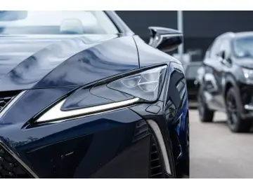 LEXUS LC 500 Cabrio Bespoke Build Touring-Paket adapt.