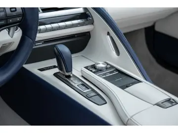 LEXUS LC 500 Cabrio Bespoke Build Touring-Paket adapt.