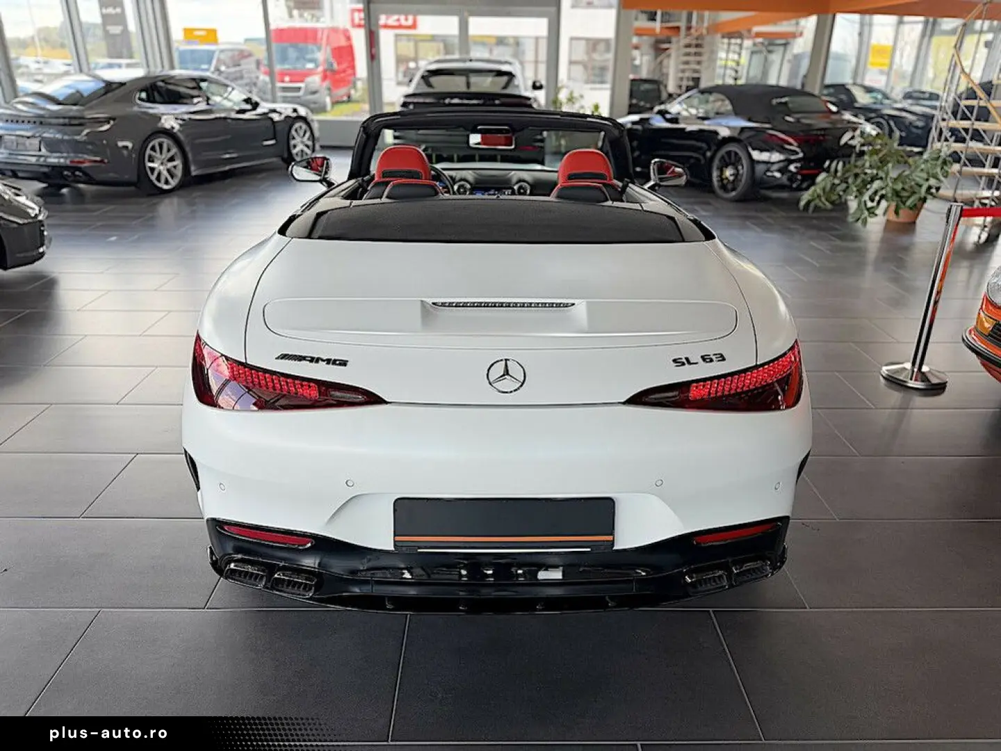 MERCEDES-BENZ SL 63 AMG Dynamic Plus