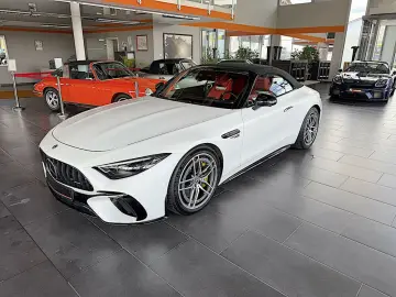 MERCEDES-BENZ SL 63 AMG Dynamic Plus