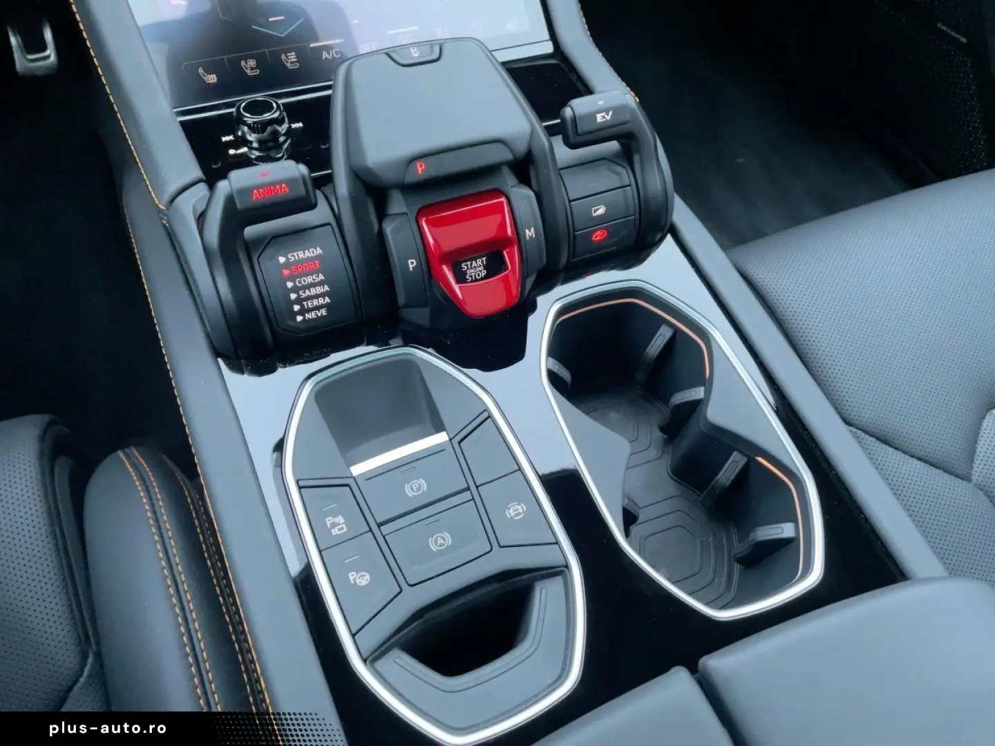 LAMBORGHINI URUS SE Dark-Package Pano B&O-Sound