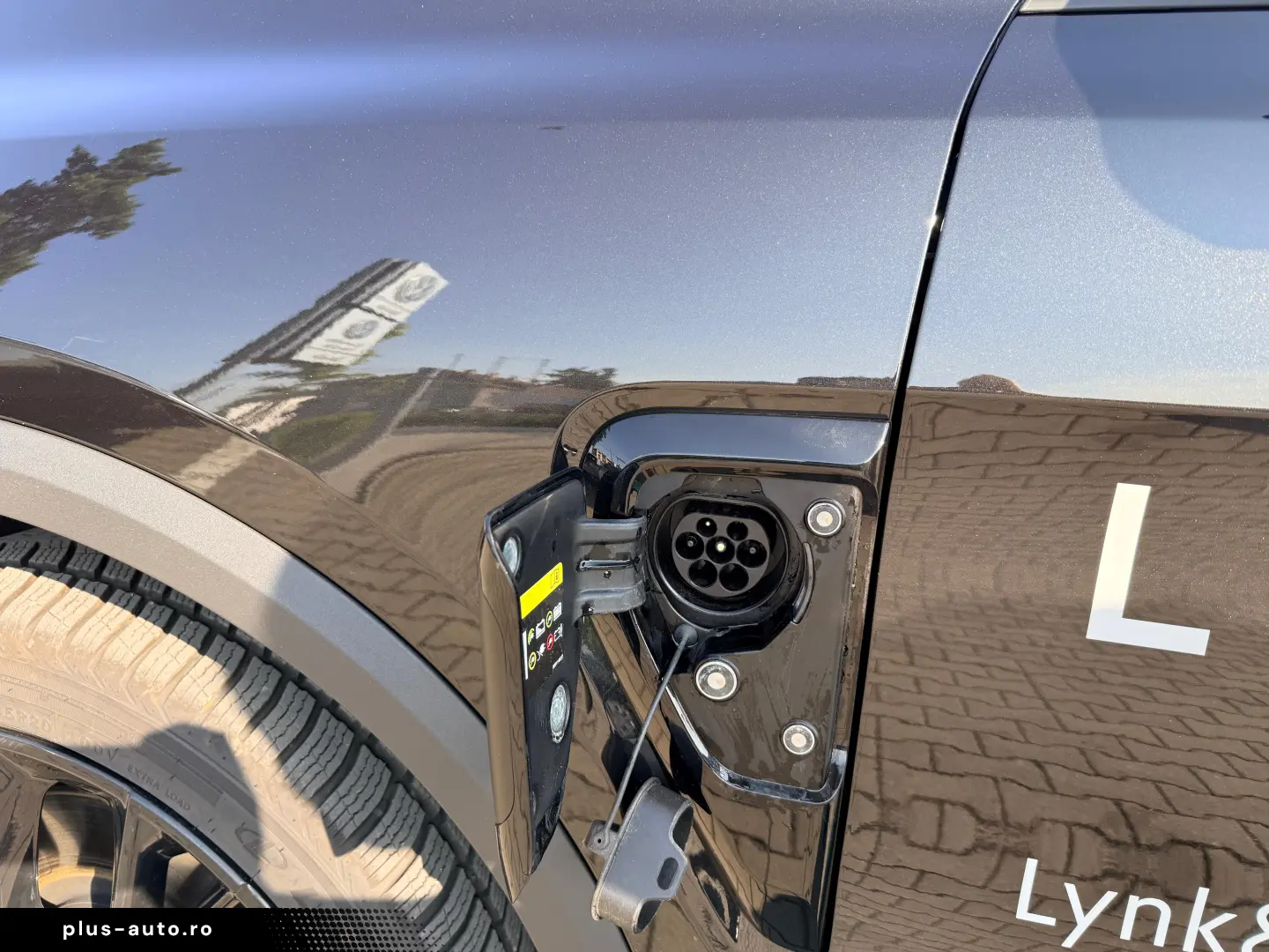 Lynk&Co 01 More