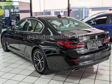 BMW 520d xDrive ACC DrivingAssist Kamera Leder