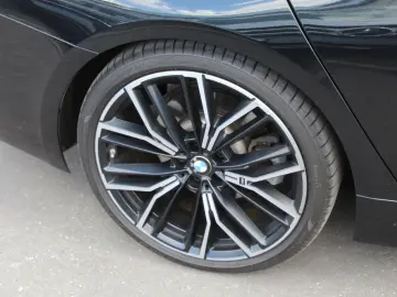 BMW 520d Tour.xDrive M Sportpaket DAB 20 Zoll Kamera
