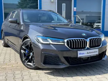 BMW 530d T xDrive M-SPORT SHADOW LASER LEDER HUD