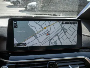 BMW 530d xDrive Luxury Line STANDHZ LEDER H K AKTIVL