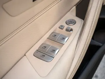 BMW 530d xDrive Luxury Line STANDHZ LEDER H K AKTIVL