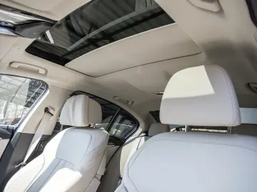 BMW 530d xDrive Luxury Line STANDHZ LEDER H K AKTIVL