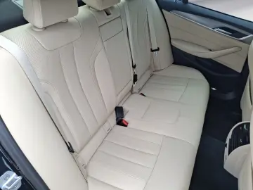 BMW 540d xDrive M Sportpaket Head-Up AHK RFK Komfort