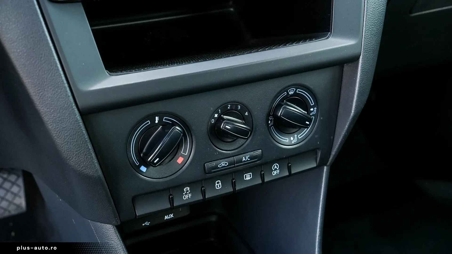 SKODA RAPID SPACEBACK