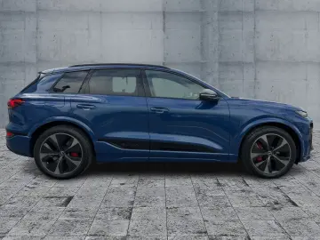 AUDI SQ6 e-tron EDITION ONE MATRIX HuD B&O PANO AHK