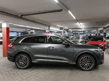 AUDI Q5 TFSI quattro 150 kW S tronic