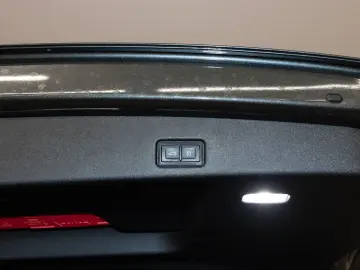 AUDI Q5 TFSI quattro 150 kW S tronic