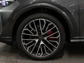 AUDI Q5 TFSI quattro 150 kW S tronic