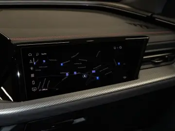 AUDI Q5 TFSI quattro 150 kW S tronic