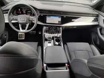 AUDI Q8 50 TDI q. Tiptr. S-Line Edition
