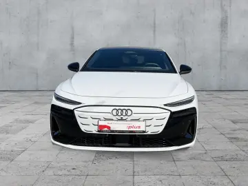 AUDI A6 Avant e-tron QU S-LINE MATRIX HuD B&O AIR AHK