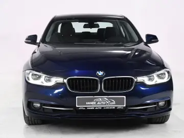 BMW Seria 3 330e iPerformance Sport Line